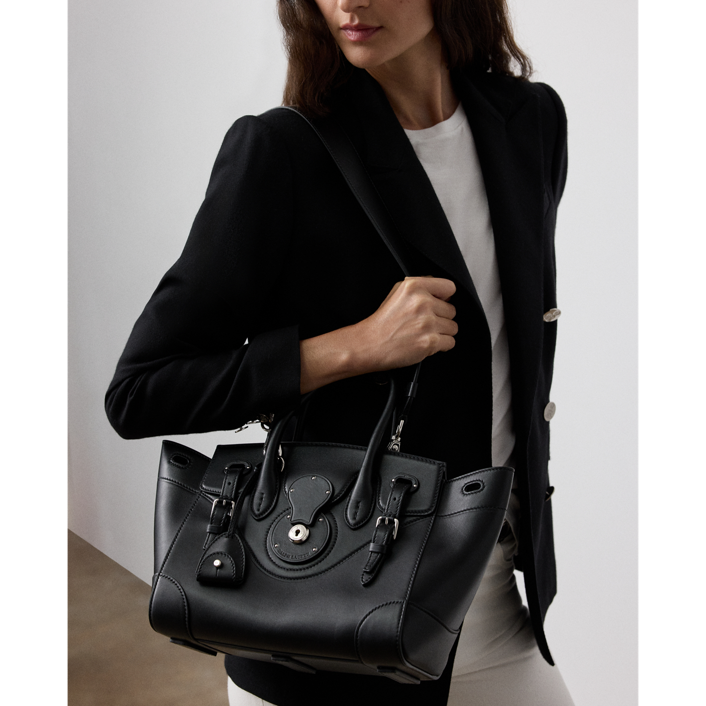 Женская сумка Ralph Lauren Soft Ricky 27 Calfskin, цвет: Чёрный — фото 6