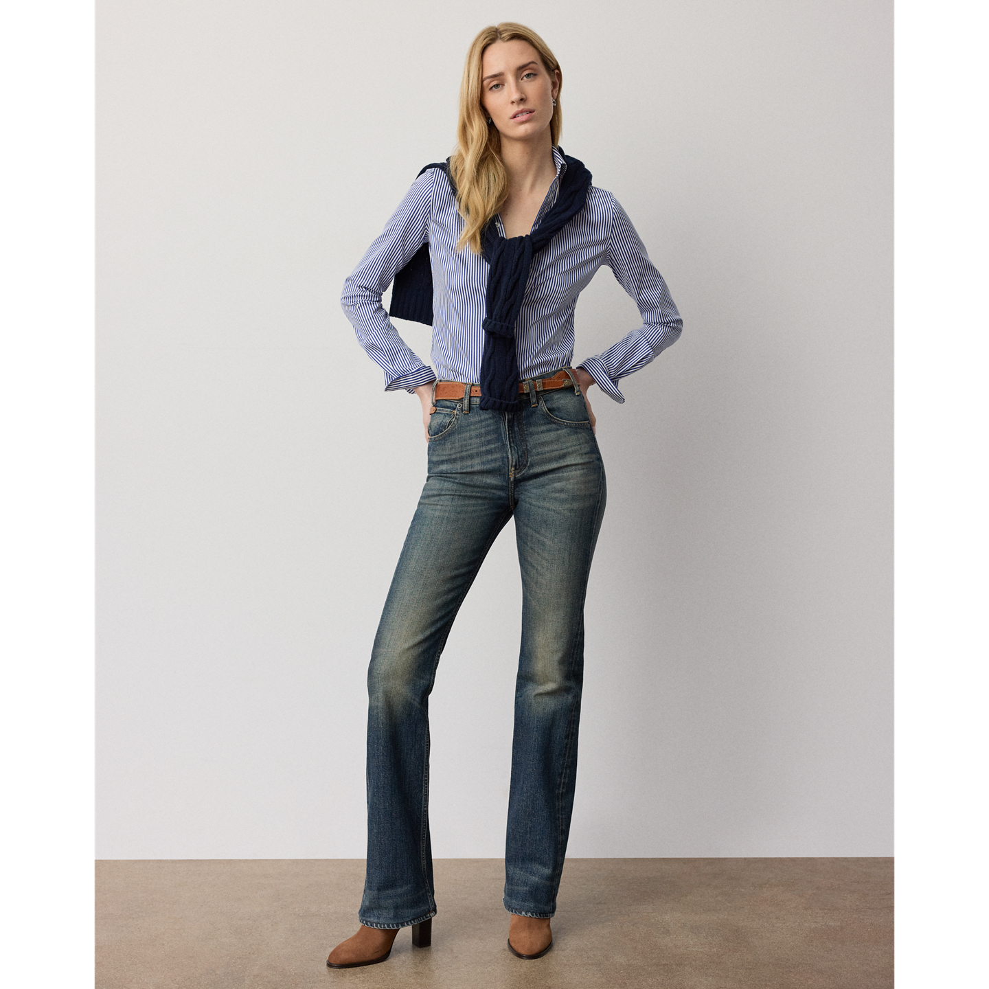 Женская рубашка Ralph Lauren Charmain Slim Fit Striped, цвет: Белый / Синий — фото 1