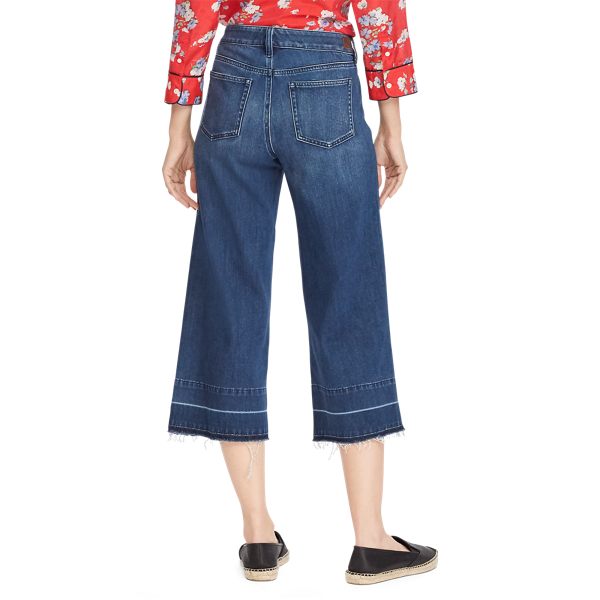 Horizon Blue Wash Cropped Flare Jean Lauren 4