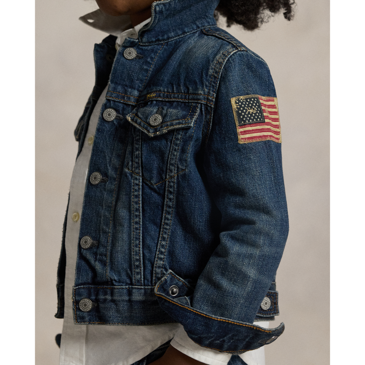 Детская куртка Ralph Lauren Flag Denim Trucker, цвет: Варёный — фото 3