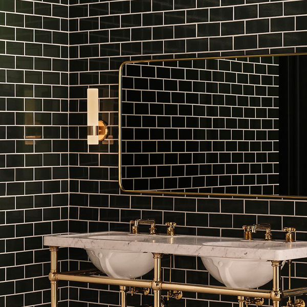 Barton Single-Arm Sconce