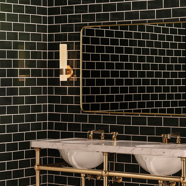 Barton Single-Arm Sconce