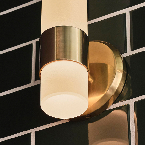 Barton Single-Arm Sconce