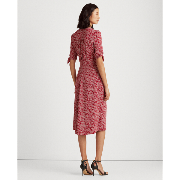 Vestido midi de crep&eacute; floral Lauren Petite en Vibrant Garnet/Cream 5