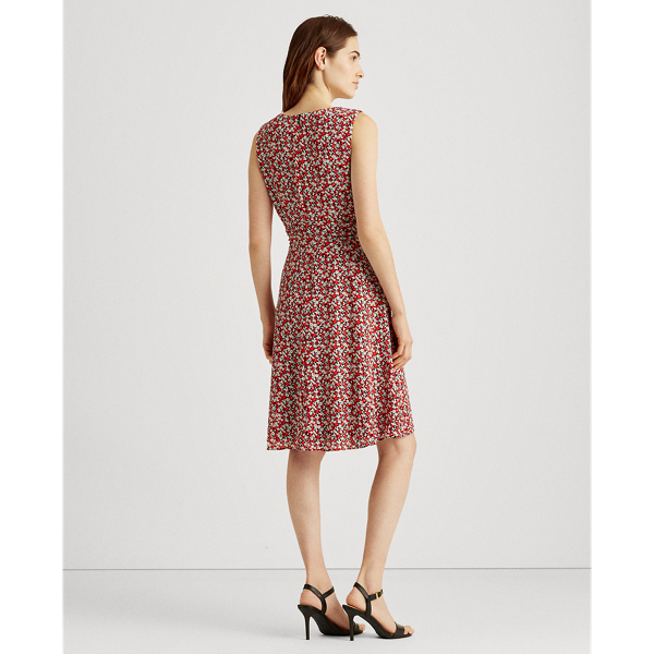 Vestido floral de crep&eacute; sin mangas Lauren en Azul marino/rojo/crema 5