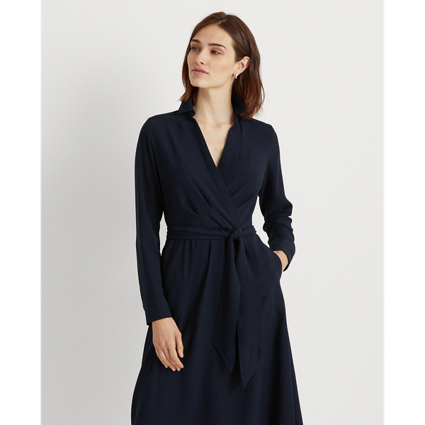 Midikleid aus &uuml;berlappendem Georgette Lauren in Lauren-Navy 4