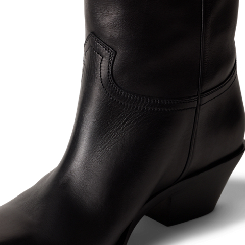 Женские ботинки Ralph Lauren Jaelynne 45 MM Burnished Tall, цвет: Чёрный