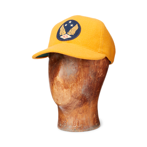 Casquette de baseball &agrave; logo ail&eacute; feutre