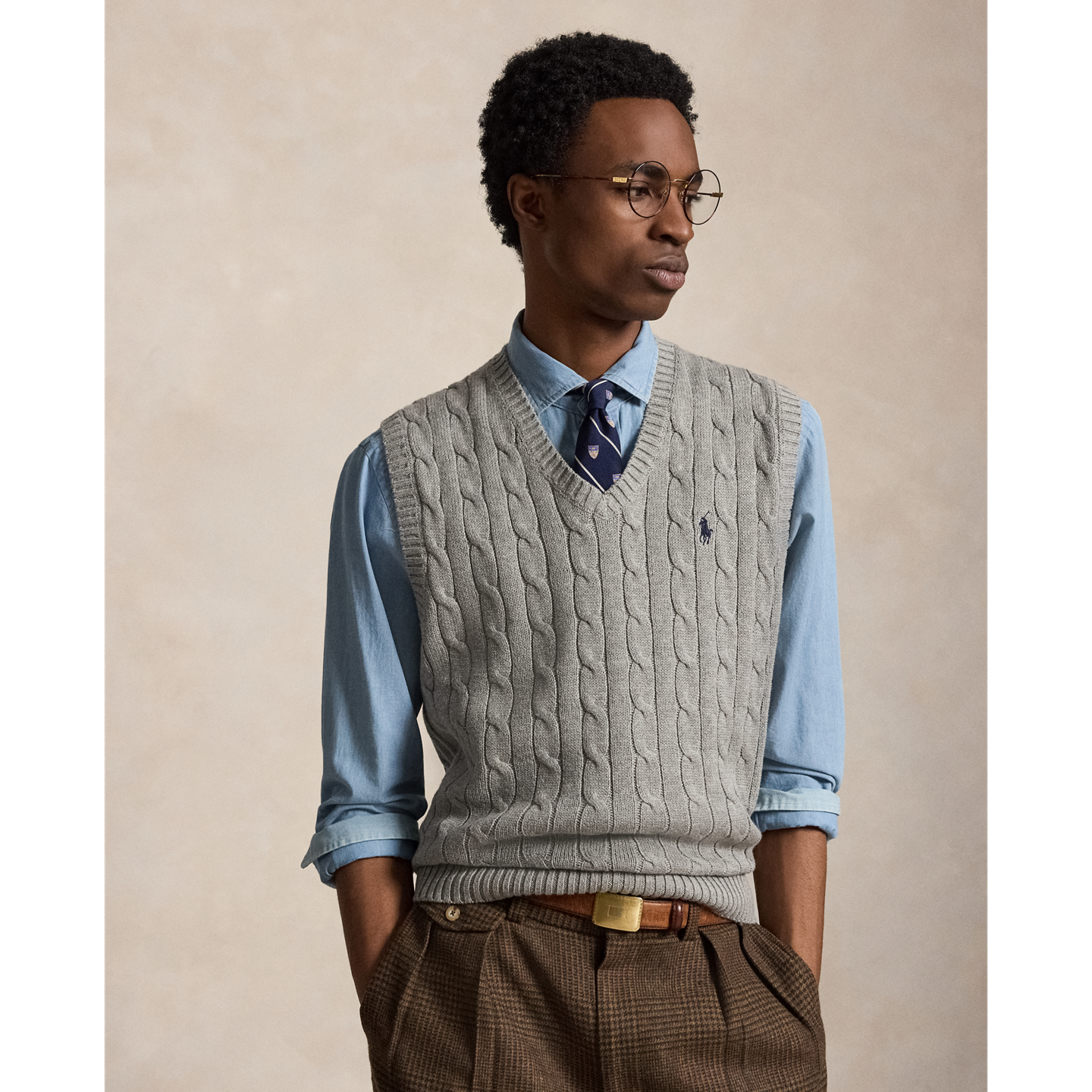 Мужской жилет Polo Ralph Lauren Cable-Knit Cotton Sweater Vest, цвет: Палевый серый меланжевый — фото 4