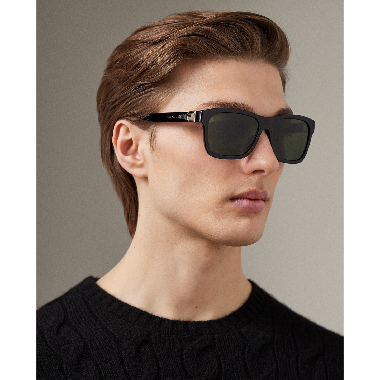 Мужские солнцезащитные очки Ralph Lauren Stirrup Classic Sunglasses, цвет: Блестящий чёрный — фото 3
