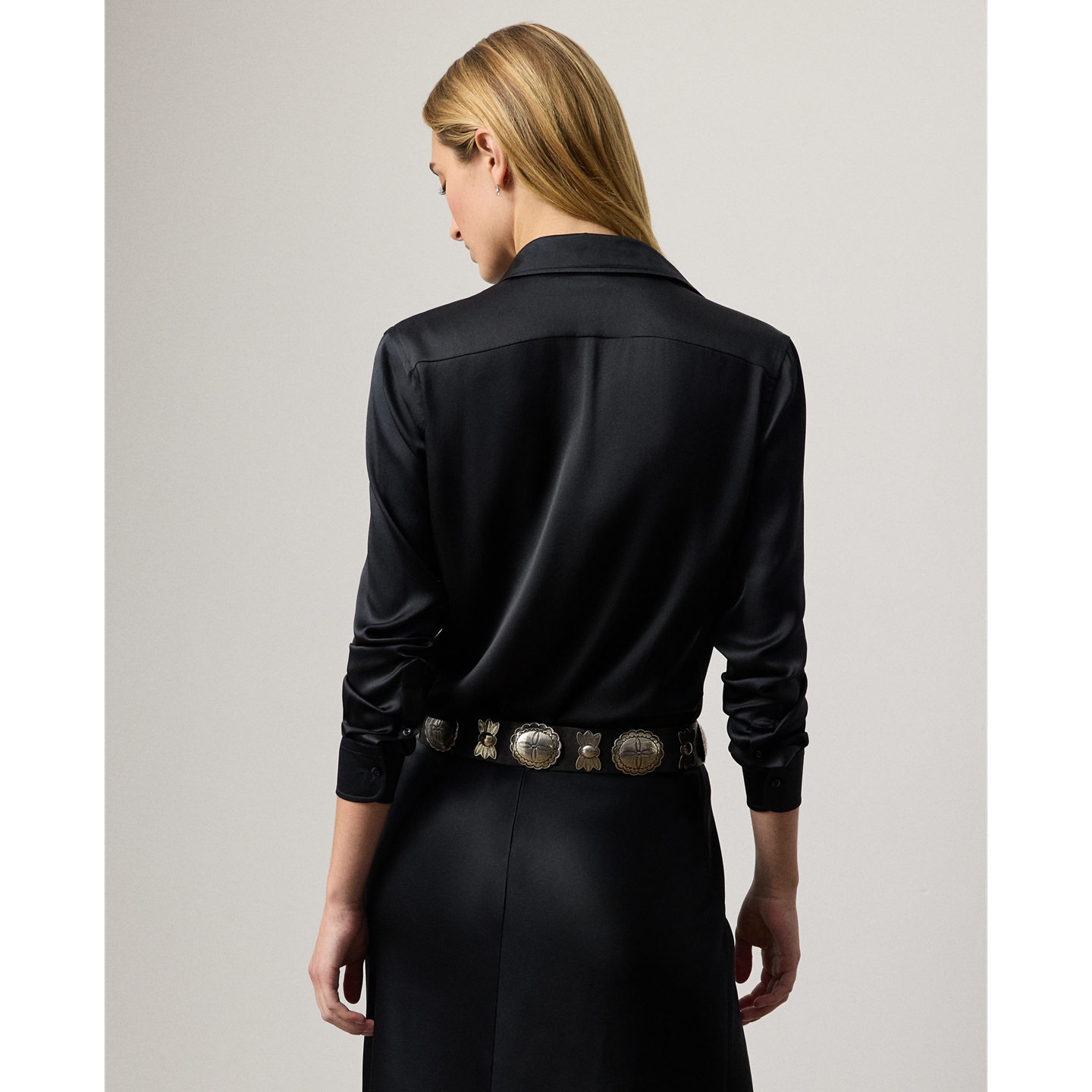 Женская рубашка Ralph Lauren Cameron Straight Fit Charmeuse, цвет: Чёрный — фото 2