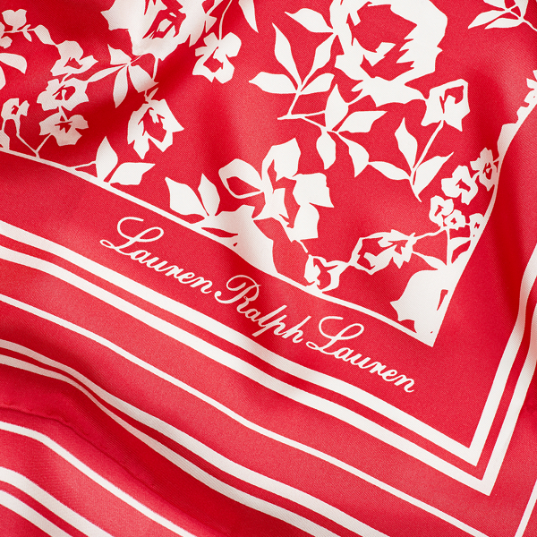 Quadratisches Seidentwilltuch Charlotte Lauren in Lippenstiftrot 3