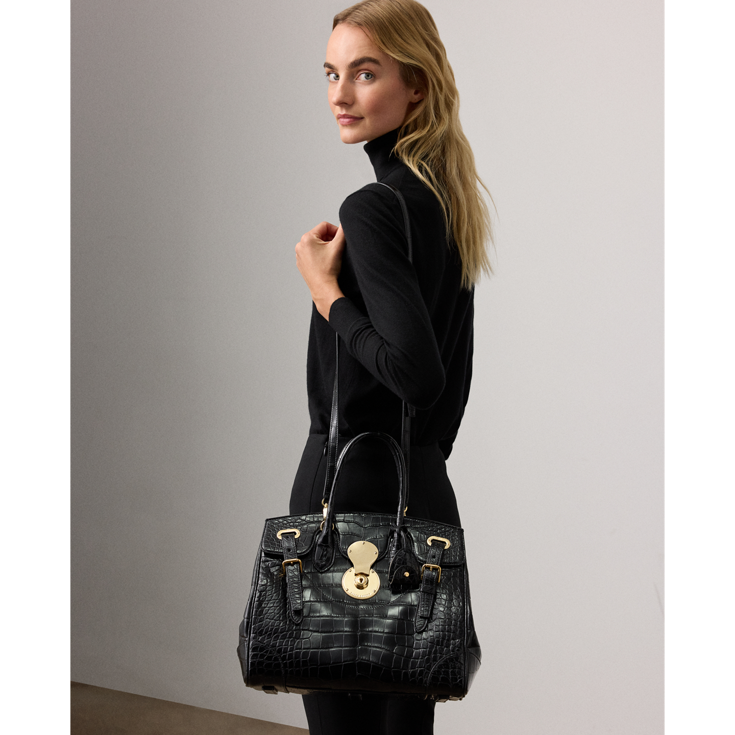 Женская сумка Ralph Lauren Ricky 33 Alligator, цвет: Чёрный — фото 6