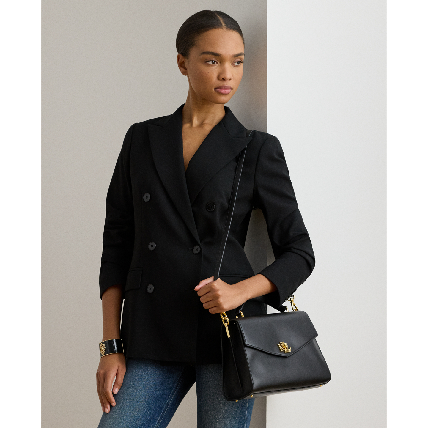 Женская сумка Ralph Lauren Leather Medium Farrah Satchel, цвет: Чёрный — фото 5
