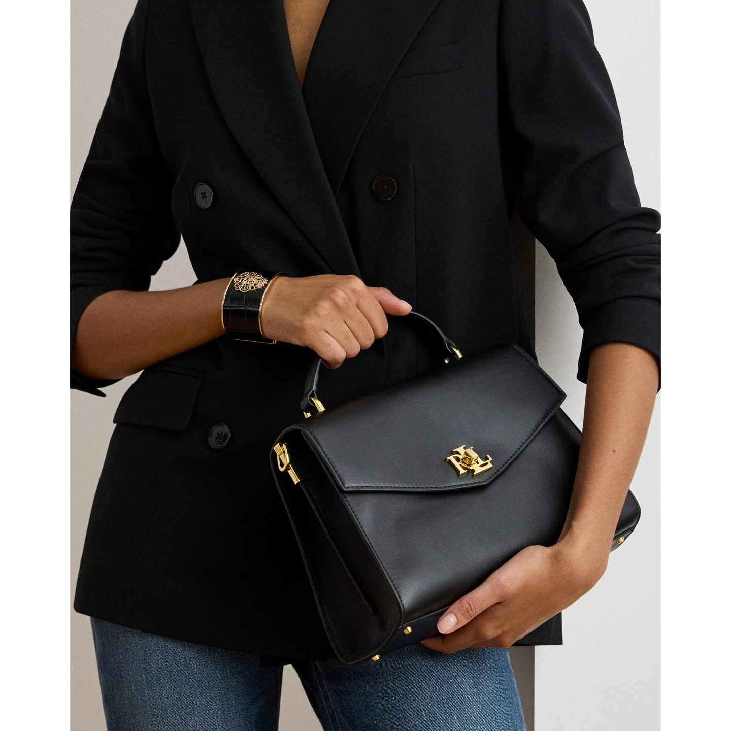 Женская сумка Ralph Lauren Leather Medium Farrah Satchel, цвет: Чёрный — фото 6