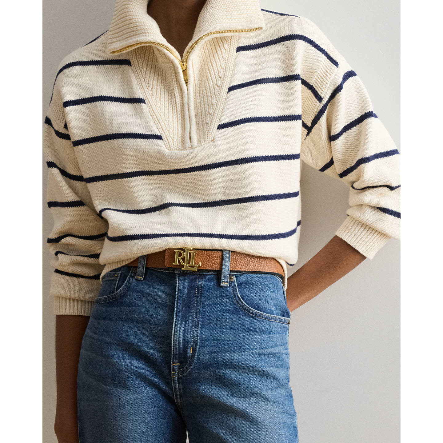 Женский ремень Ralph Lauren Logo Reversible Pebbled Wide, цвет: Чёрный / Рыжевато-коричневый — фото 3
