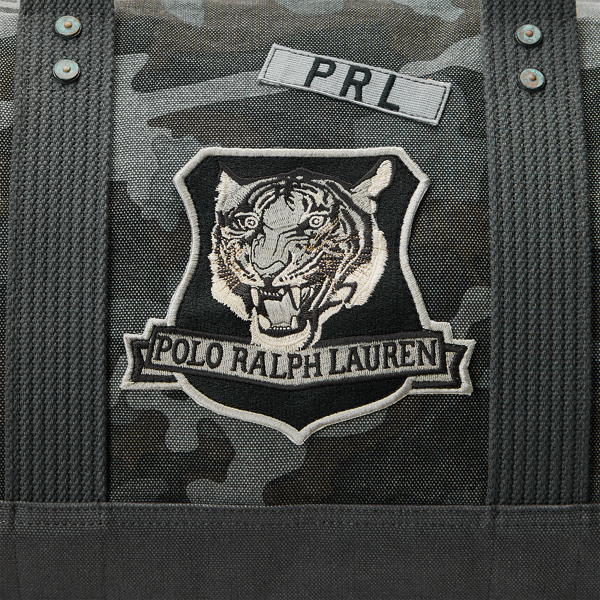 【メンズ】POLO RALPH LAUREN Tiger-Patch Camo ダッフル Tiger-Patch Camo Canvas Duffel for Men | Ralph Lauren® SA
