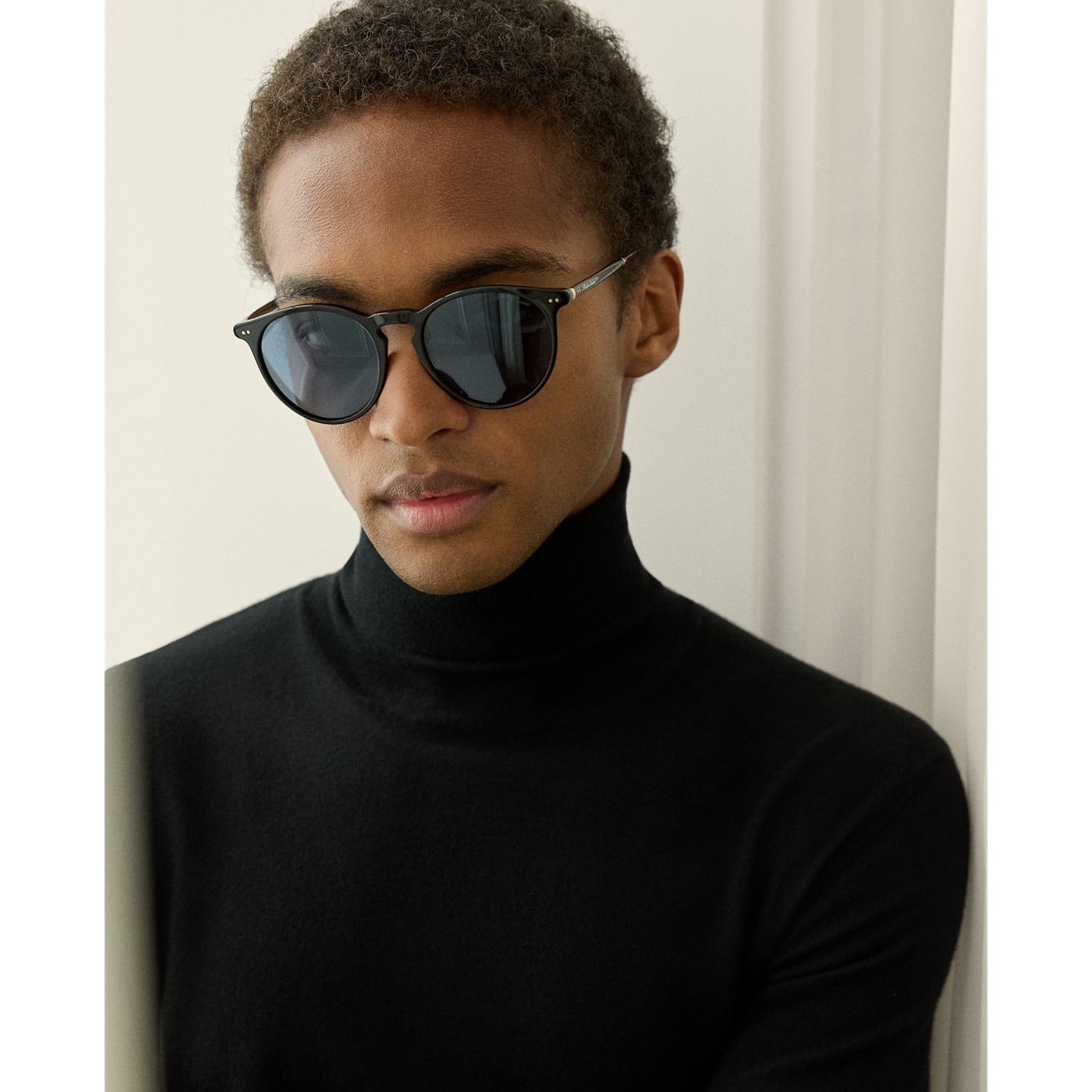 Мужские солнцезащитные очки Ralph Lauren Heritage Round Sunglasses, цвет: Чёрный — фото 3