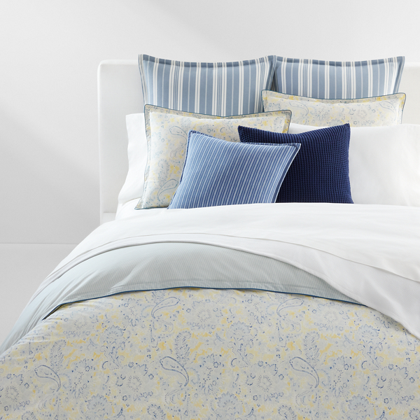 Marisa Bedding Collection