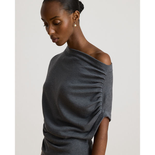 Pull asym&eacute;trique &agrave; mancherons
