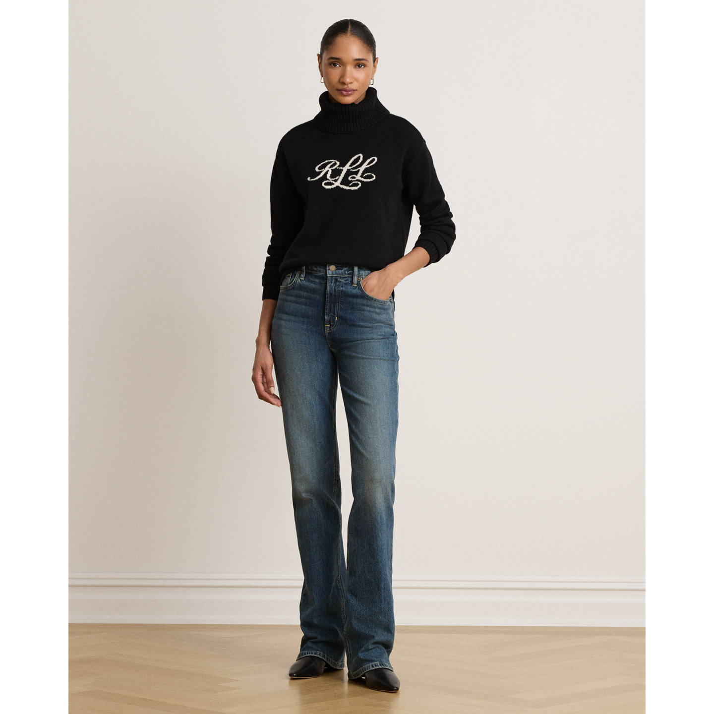 Женский свитер Ralph Lauren Logo Cashmere Turtleneck, цвет: Чёрный — фото 1