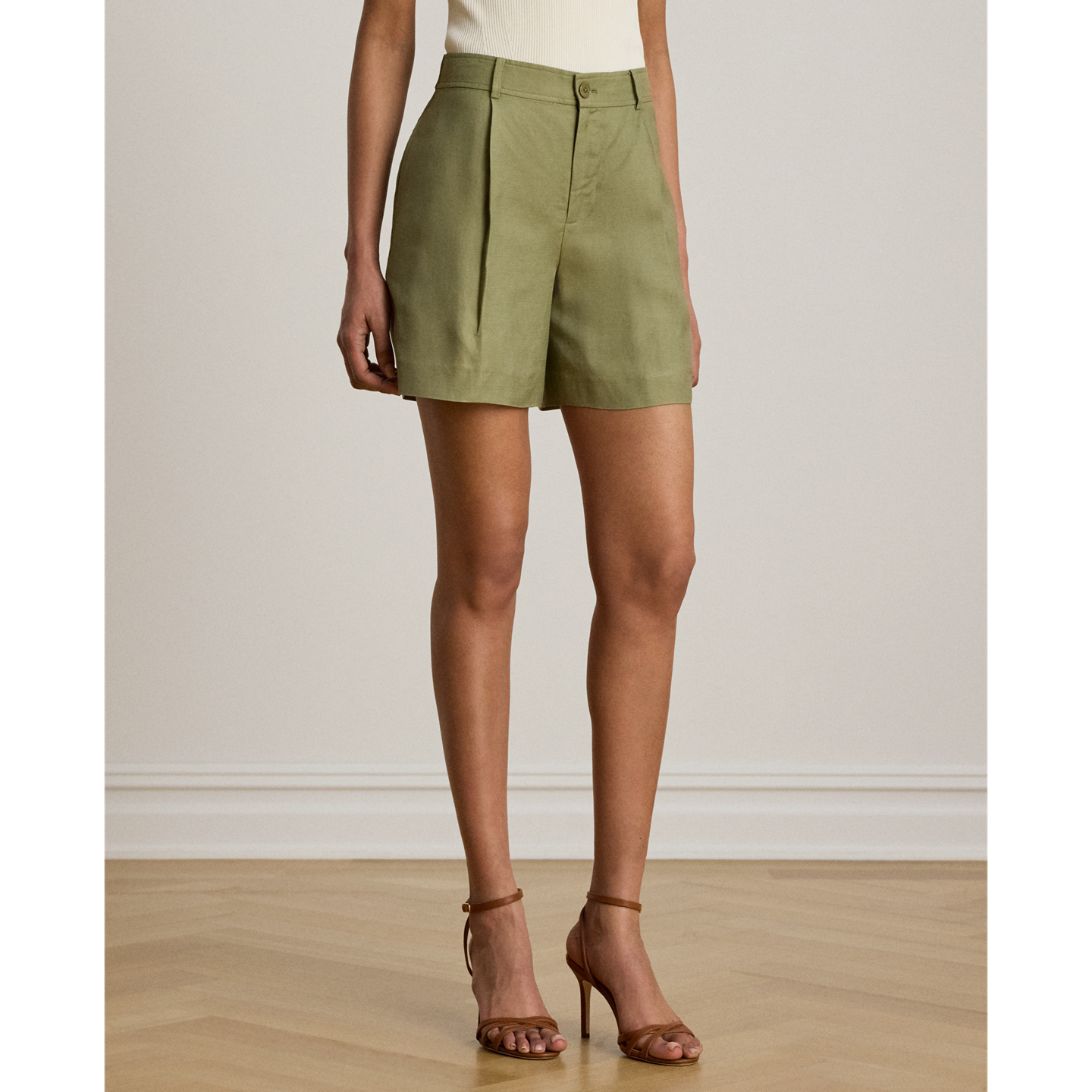 Шорты Ralph Lauren Pleated Linen-Blend Twill Short, цвет: Light Agave — фото 1