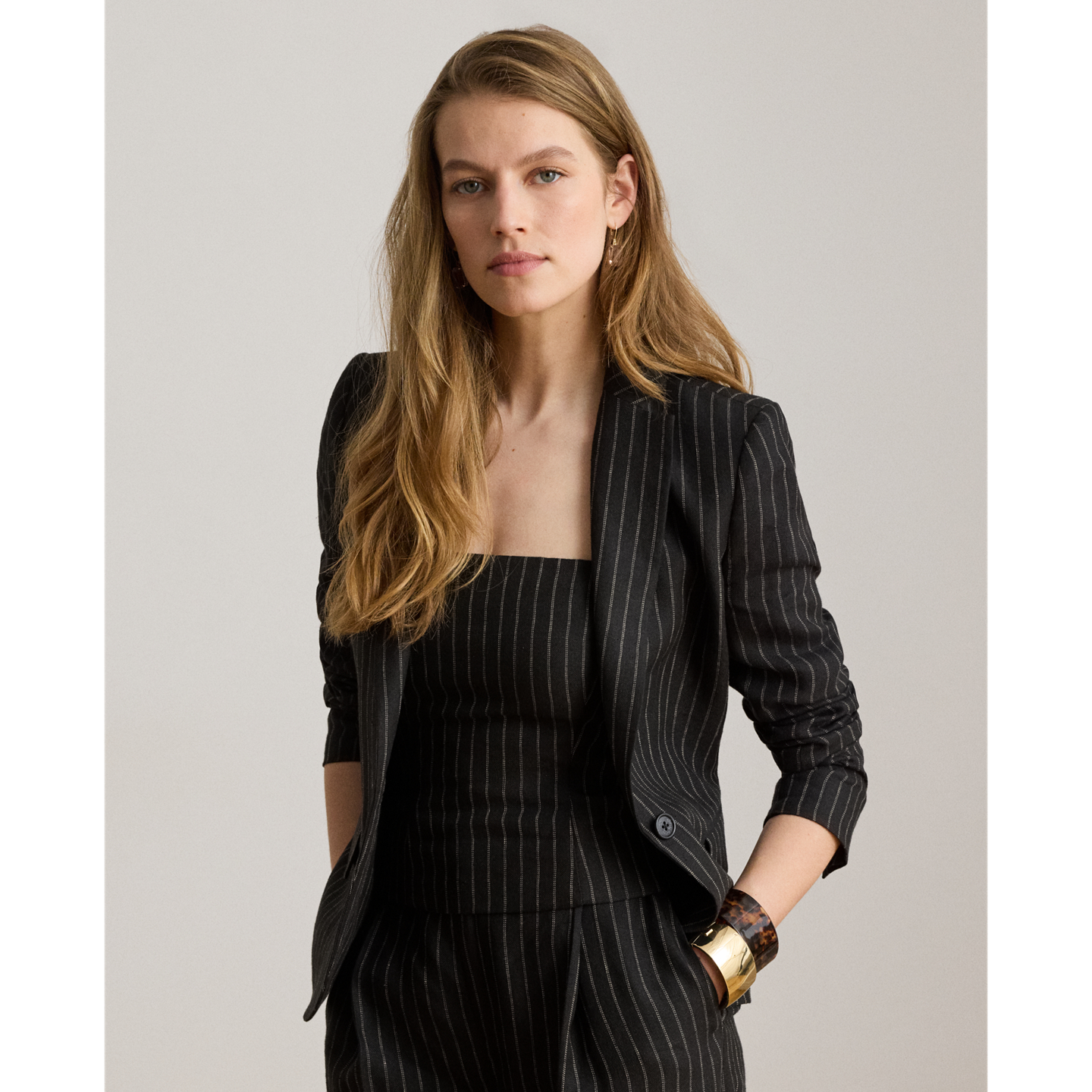 Женский пиджак Ralph Lauren Chalk-Stripe Linen Canvas, цвет: Чёрный / Рыжевато-коричневый — фото 5
