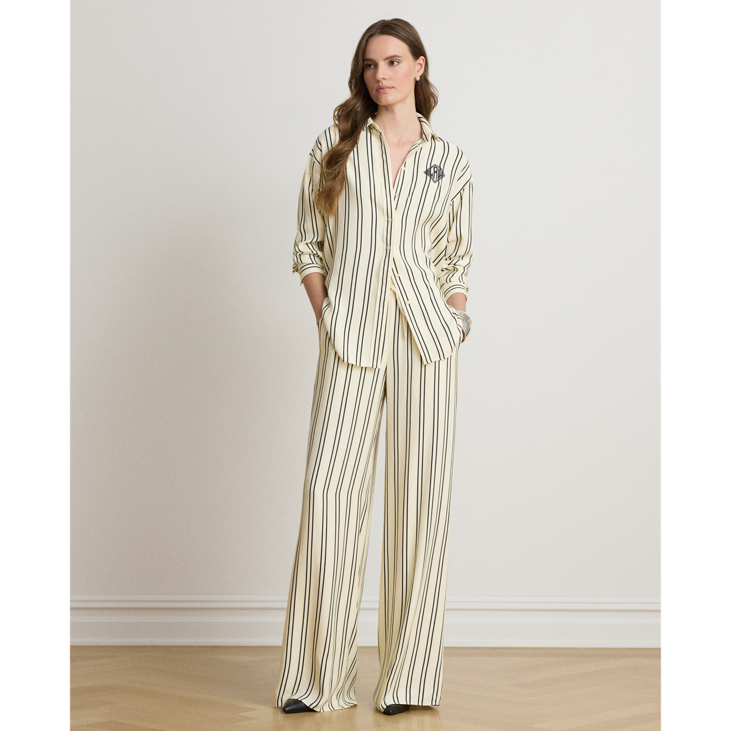 Женская рубашка Ralph Lauren Relaxed Fit Striped Jacquard, цвет: Кремовый / Чёрный — фото 1