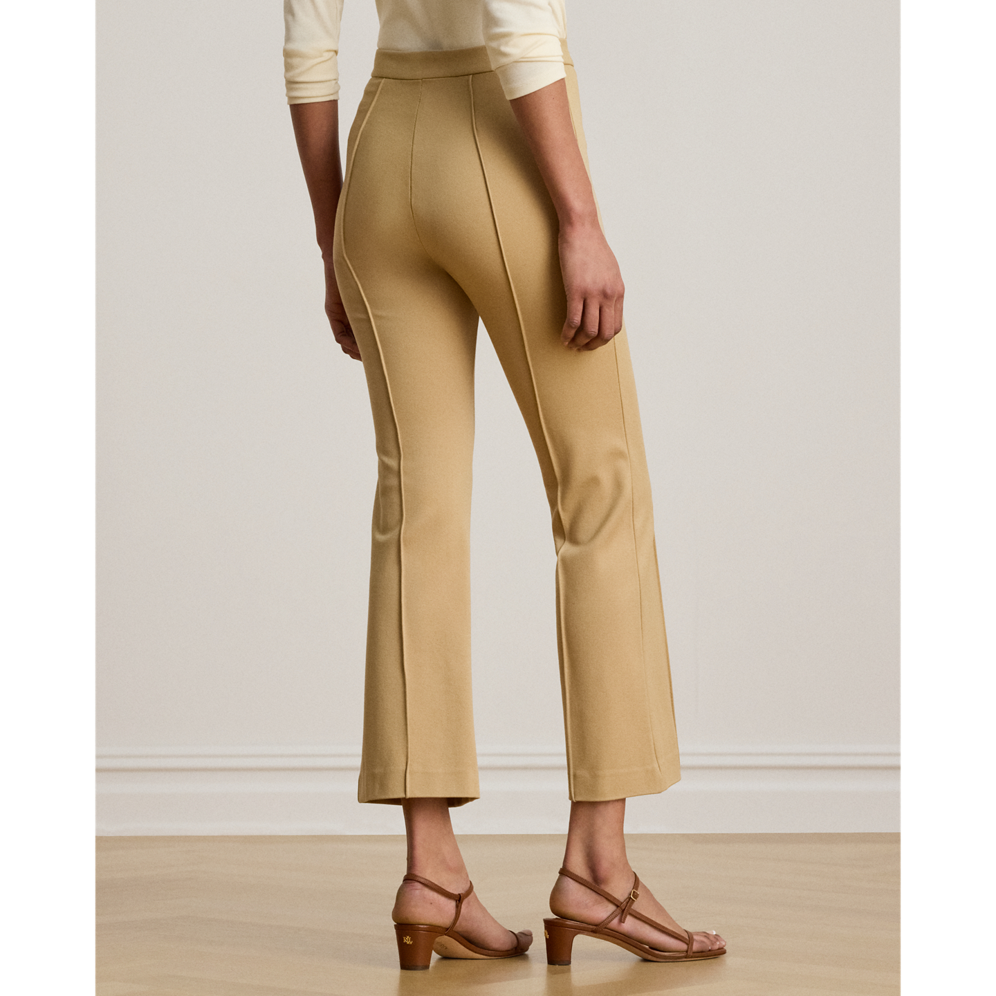 Женские брюки Ralph Lauren Twill Flare Ankle, цвет: Берёзовый рыжевато-коричневый — фото 2