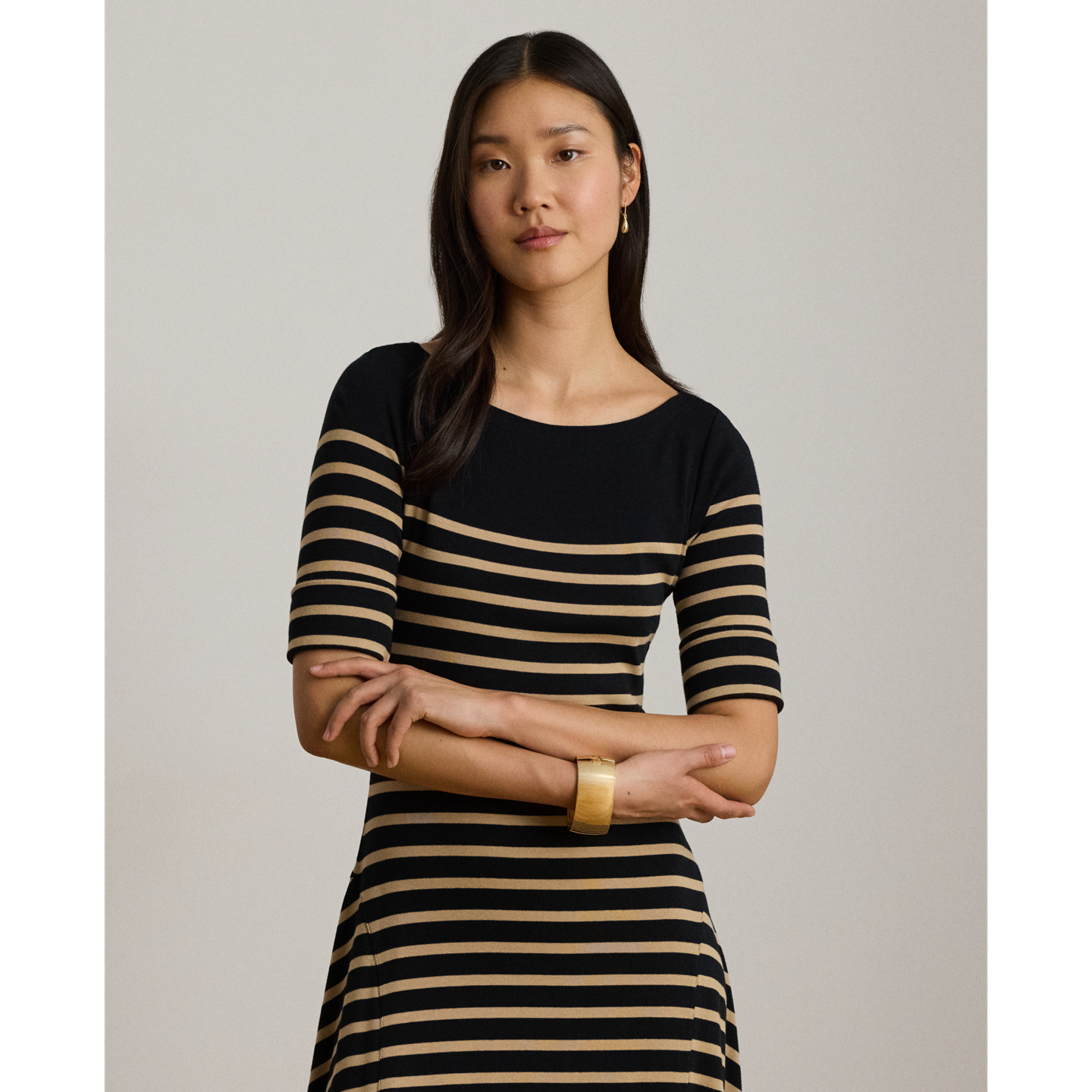 Женское платье Ralph Lauren Breton-Stripe Cotton Ribbed Midi, цвет: Чёрный / Берёзовый рыжевато-коричневый — фото 1