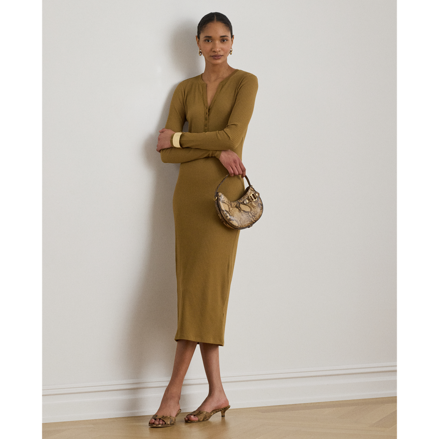 Женское платье Ralph Lauren Rib-Knit Henley Midi, цвет: Табачный бронзовый — фото 4