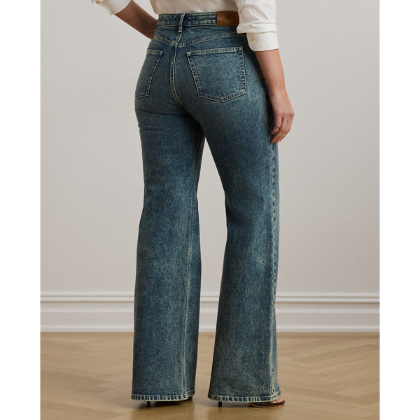 Ausgestellte Jeans mit hoher Leibhöhe