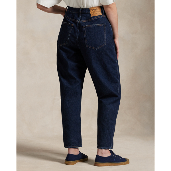Curved Tapered Jean