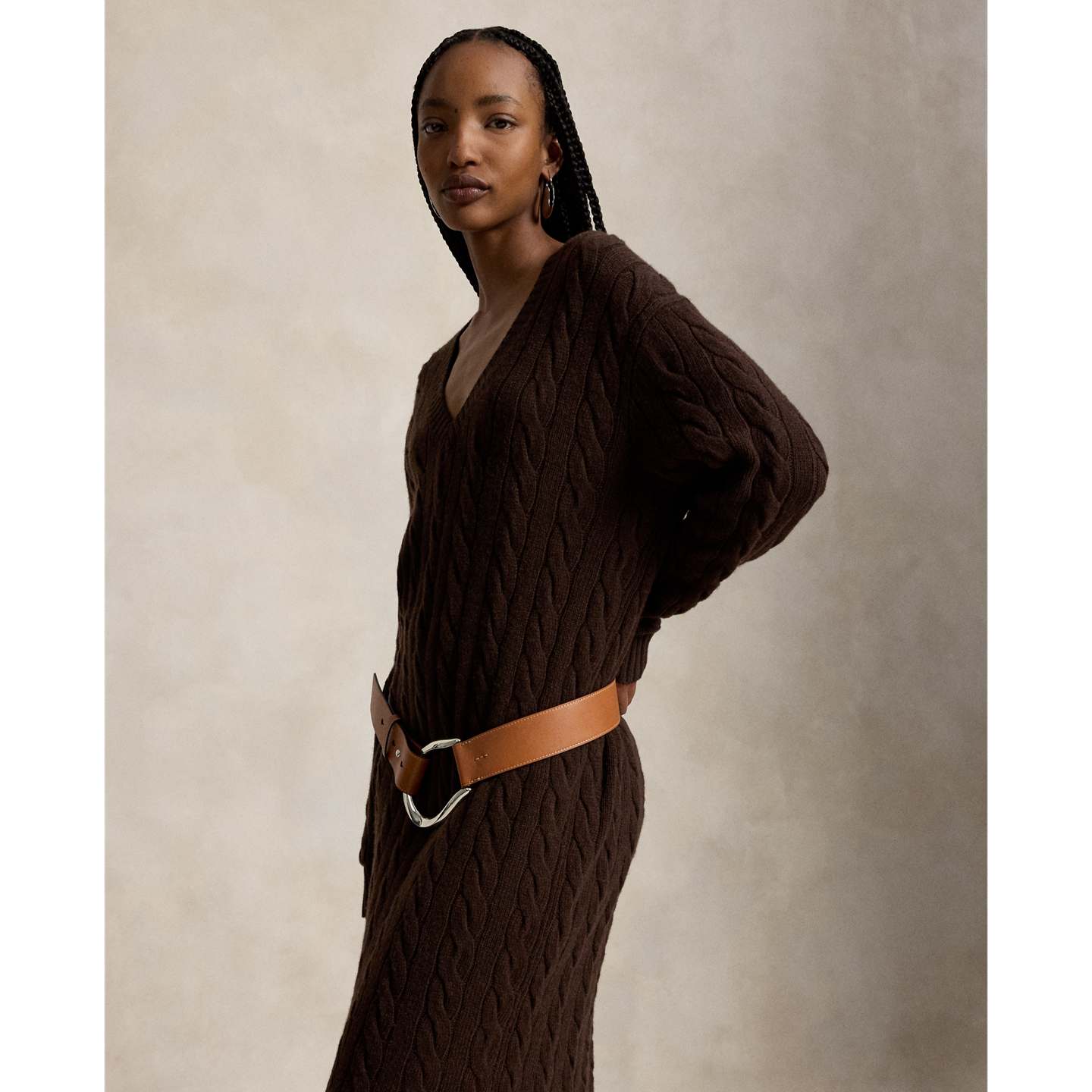 Женское платье Ralph Lauren Cable-Knit V-Neck Sweater Dress, цвет: Кедровый меланжевый — фото 1