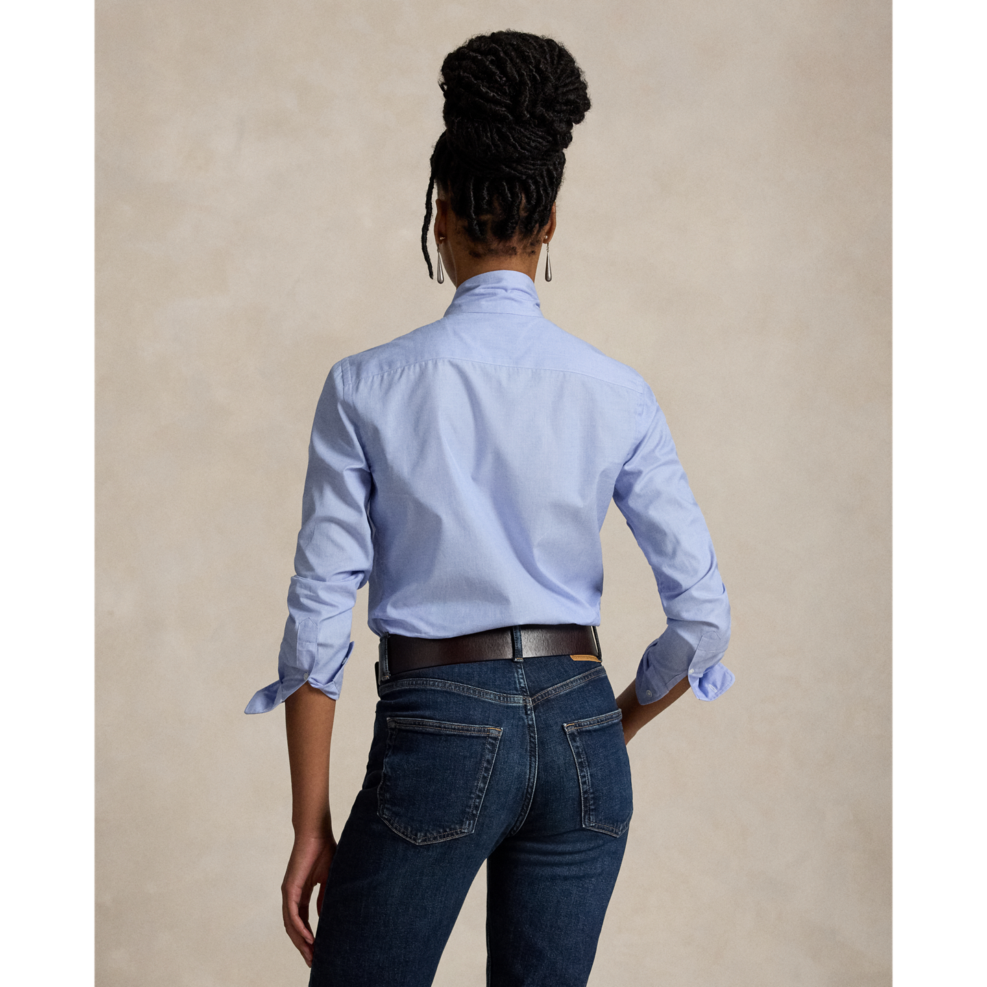 Женская рубашка Ralph Lauren Slim Fit Cotton Tie-Neck, цвет: Средний синий — фото 2