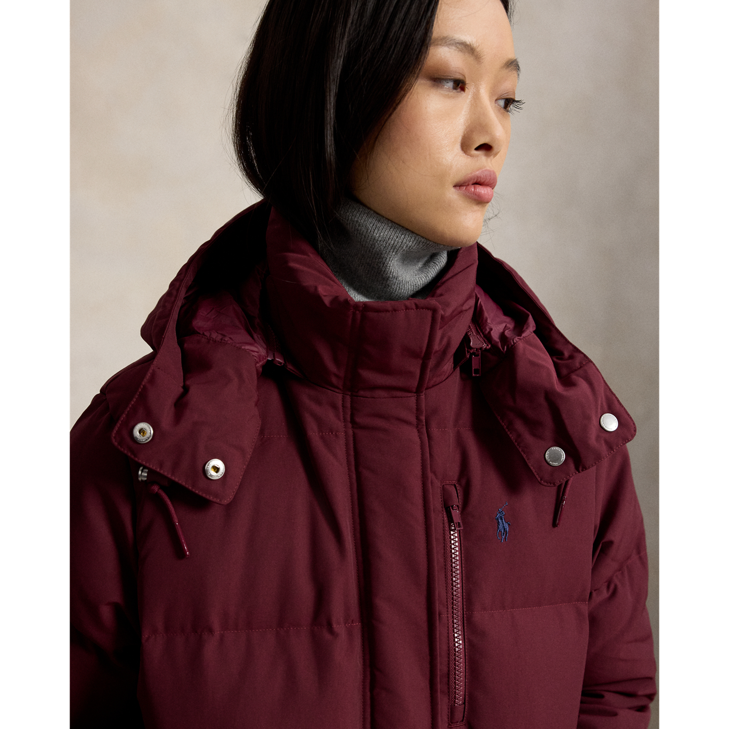Женская куртка Ralph Lauren Mid-Weight Down Puffer, цвет: Винный — фото 3