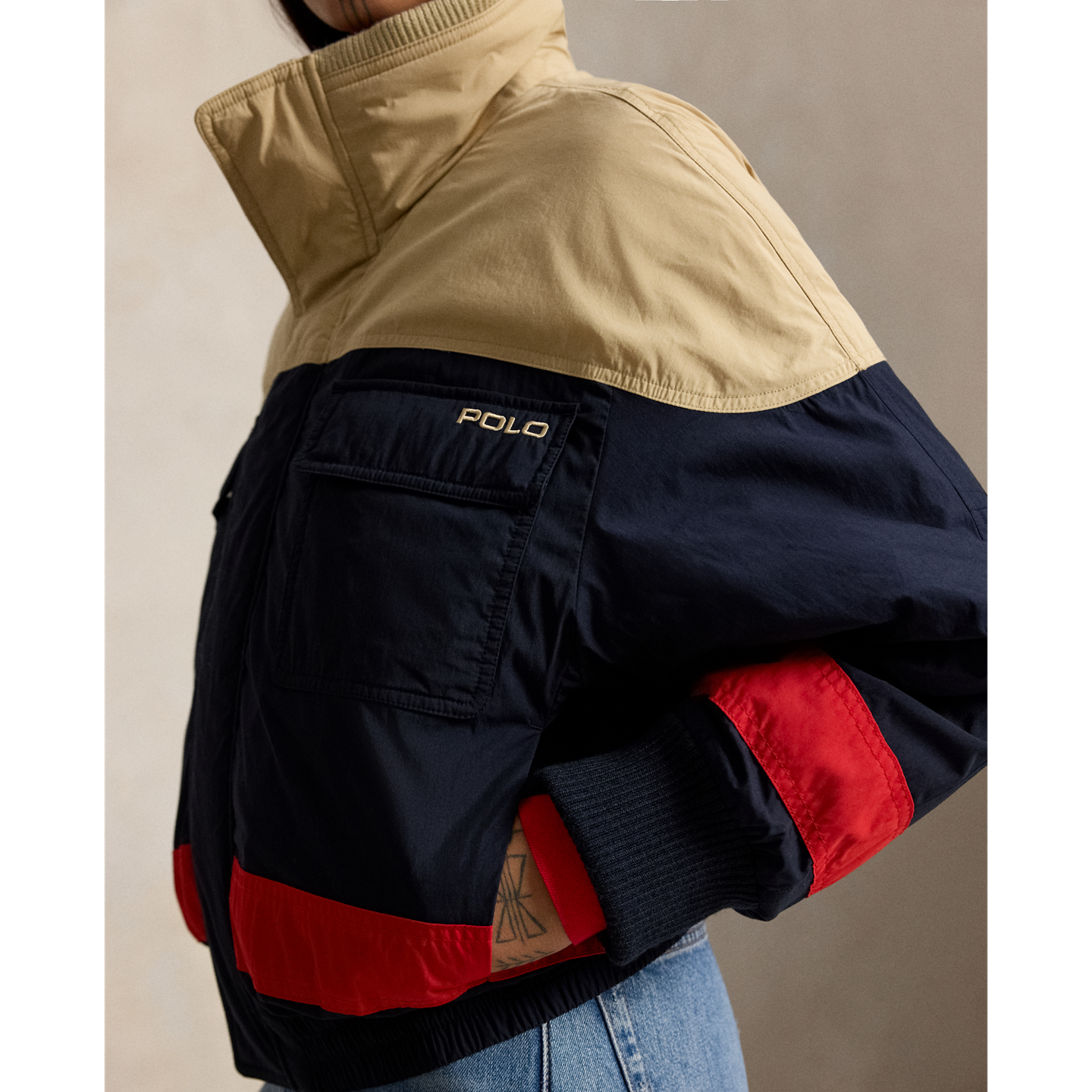 Женская куртка Polo Ralph Lauren Color-Blocked Ski Puffer, цвет: Тёмно-синий разноцветный — фото 4