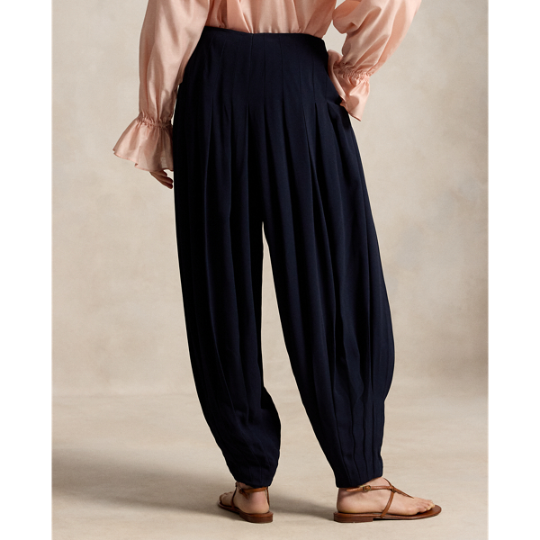 Pleated Crepe Trouser