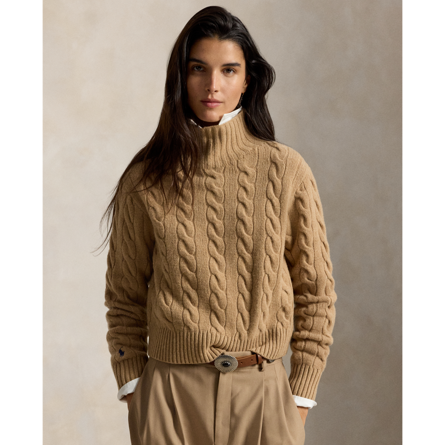 Женская водолазка Ralph Lauren из шерсти и кашемира, вязка косами, цвет: Верблюжий меланжевый — фото 5