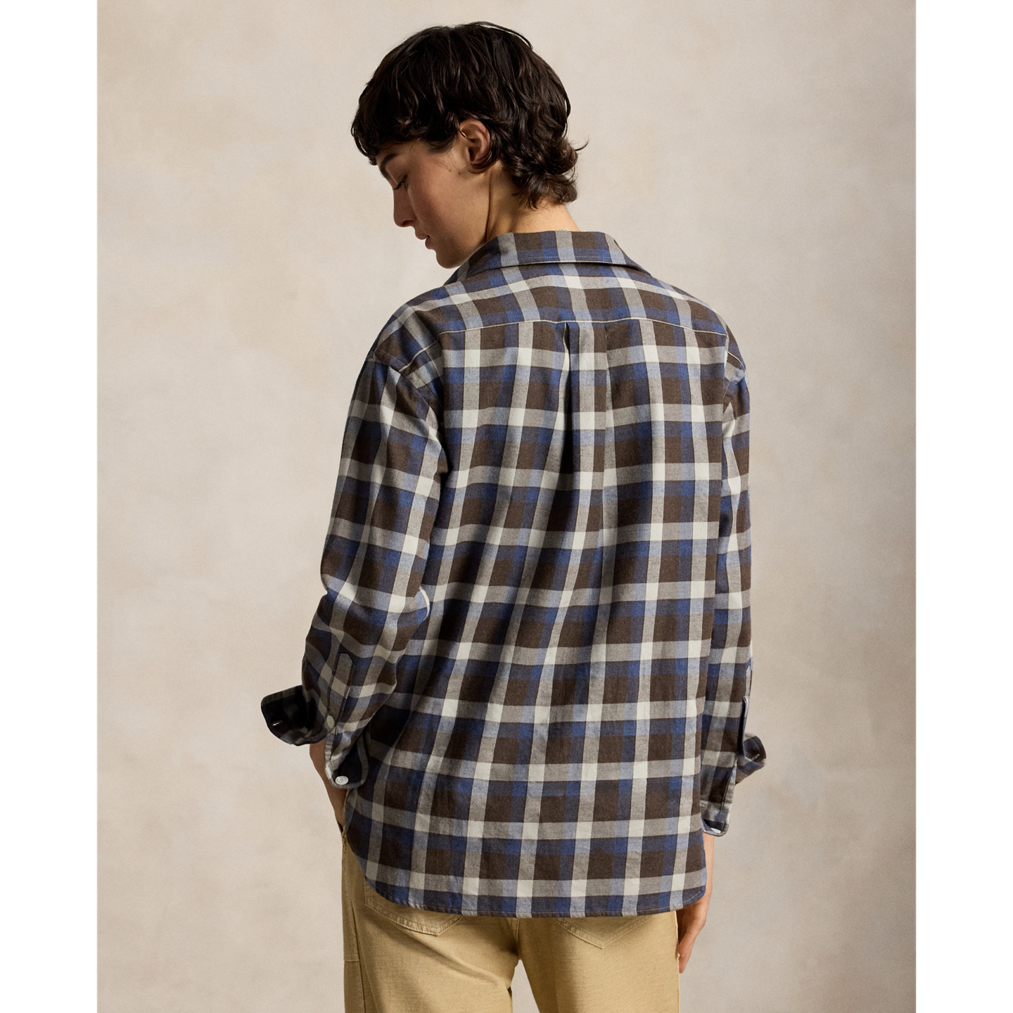 Женская рубашка Polo Ralph Lauren Relaxed Fit Plaid Cotton Twill, цвет: Коричневый синий разноцветный — фото 2