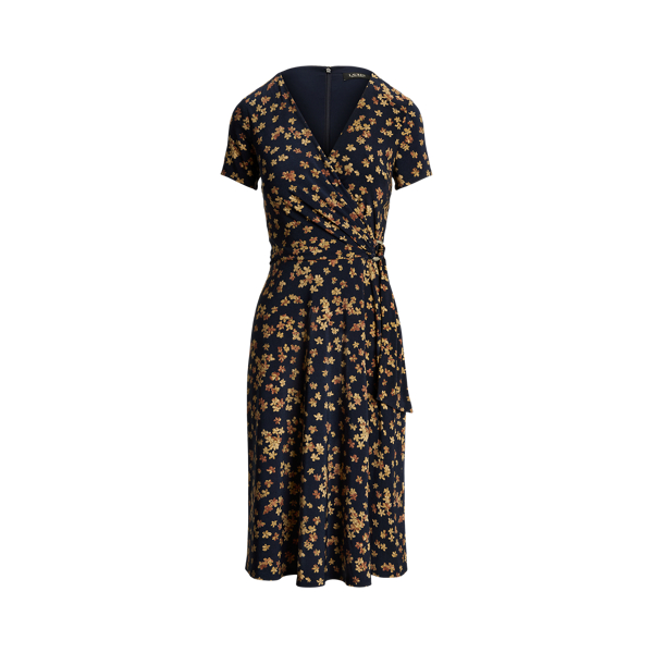 Vestido em sobrepeliz el&aacute;stico floral