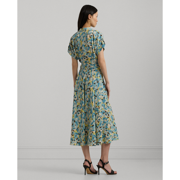 Abito in cr&ecirc;pe a fiori con cintura Lauren Petite in Panna multicolore 5