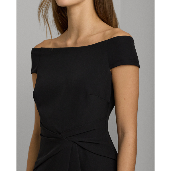 Robe du soir aux &eacute;paules d&eacute;gag&eacute;es Lauren en Noir 6