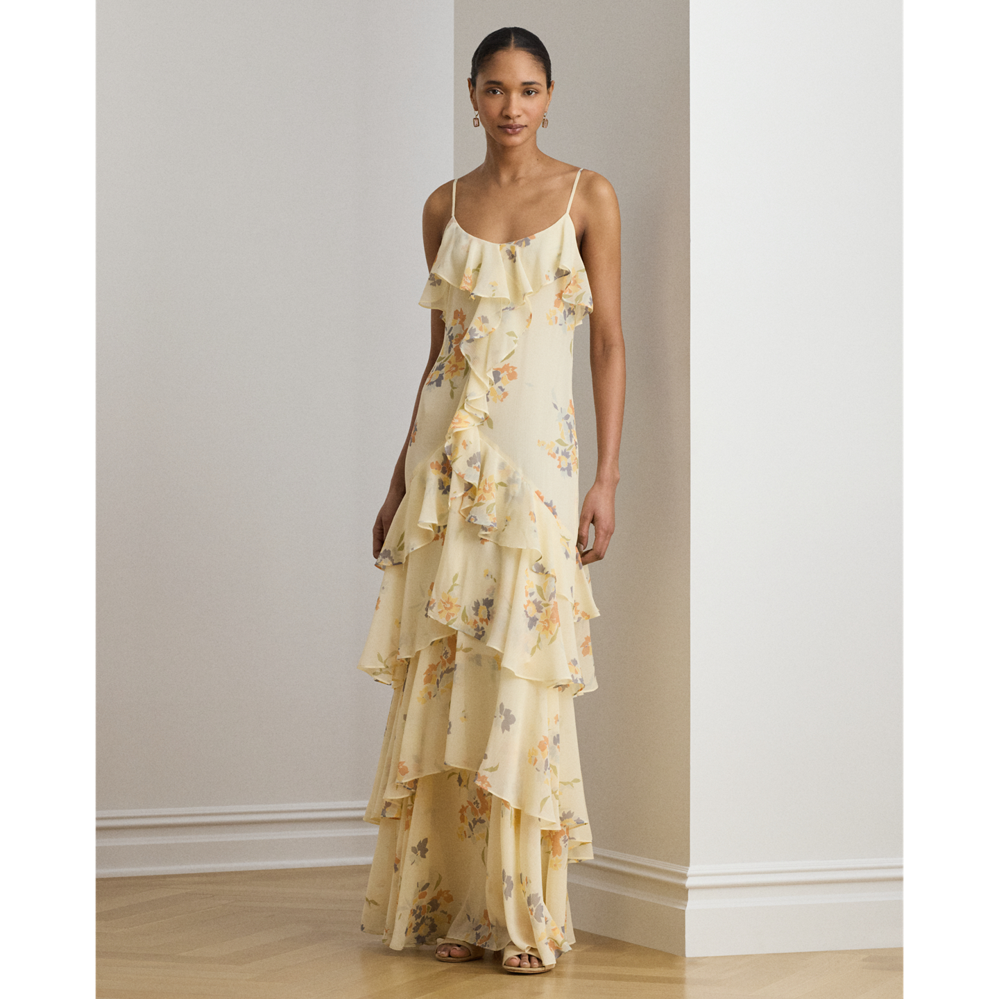 Женское платье Lauren Ralph Lauren Floral Ruffle-Trim Georgette Gown, цвет: Кремовый разноцветный — фото 4