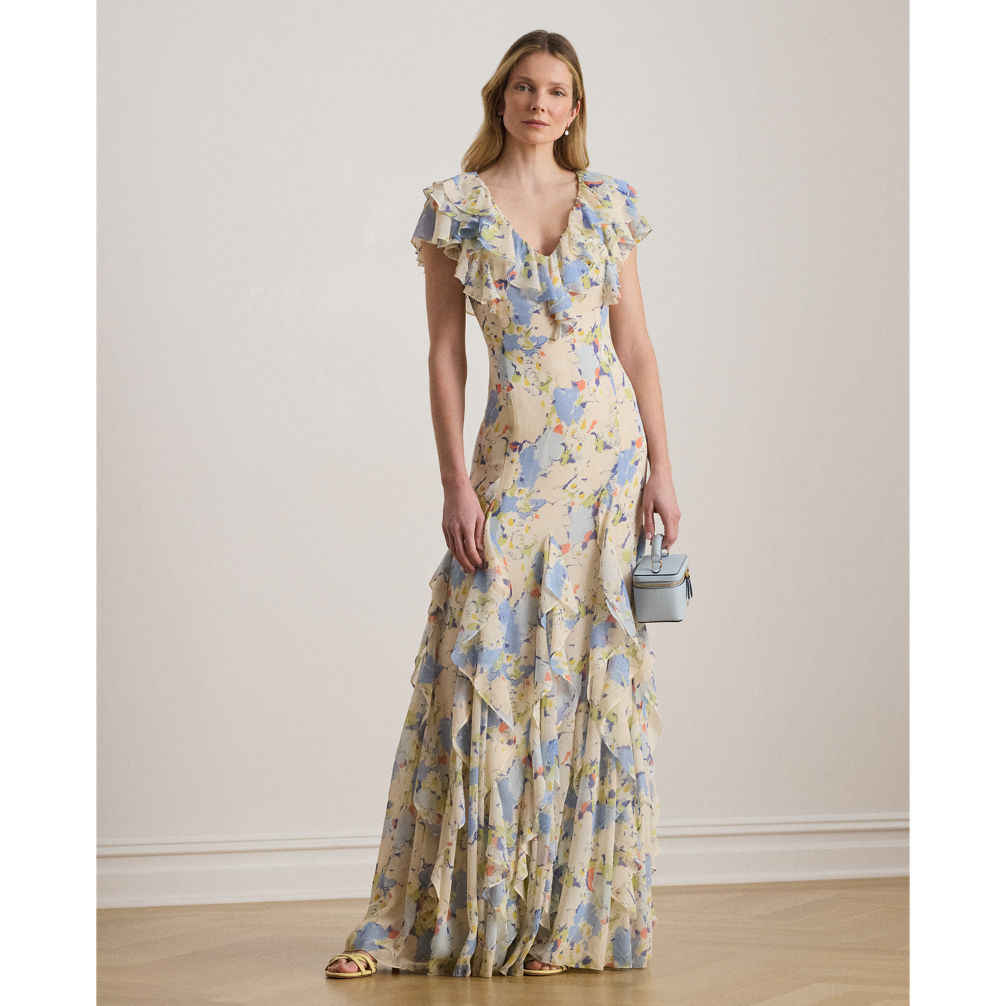 Женское платье Ralph Lauren Floral Ruffle-Trim Georgette Gown, цвет: Синий разноцветный — фото 5