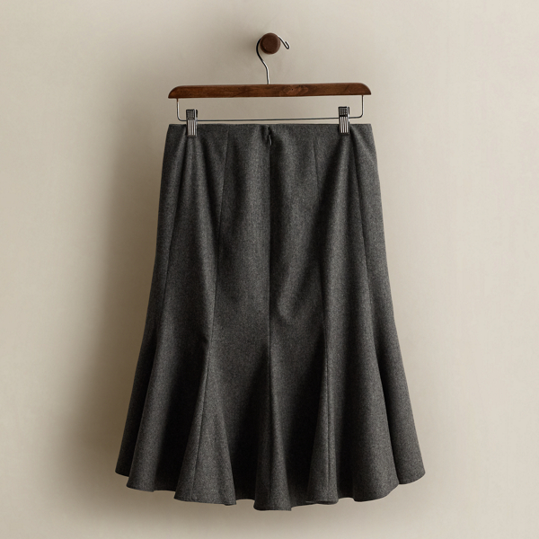 2005 Pleated Wool Skirt - Size 6