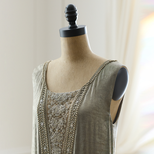 Silver 2007 Beaded Lam&eacute; Shift Dress - Size 4 Ralph Lauren Vintage 4