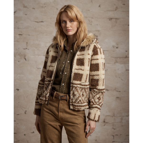Veste en molleton et fausse fourrure