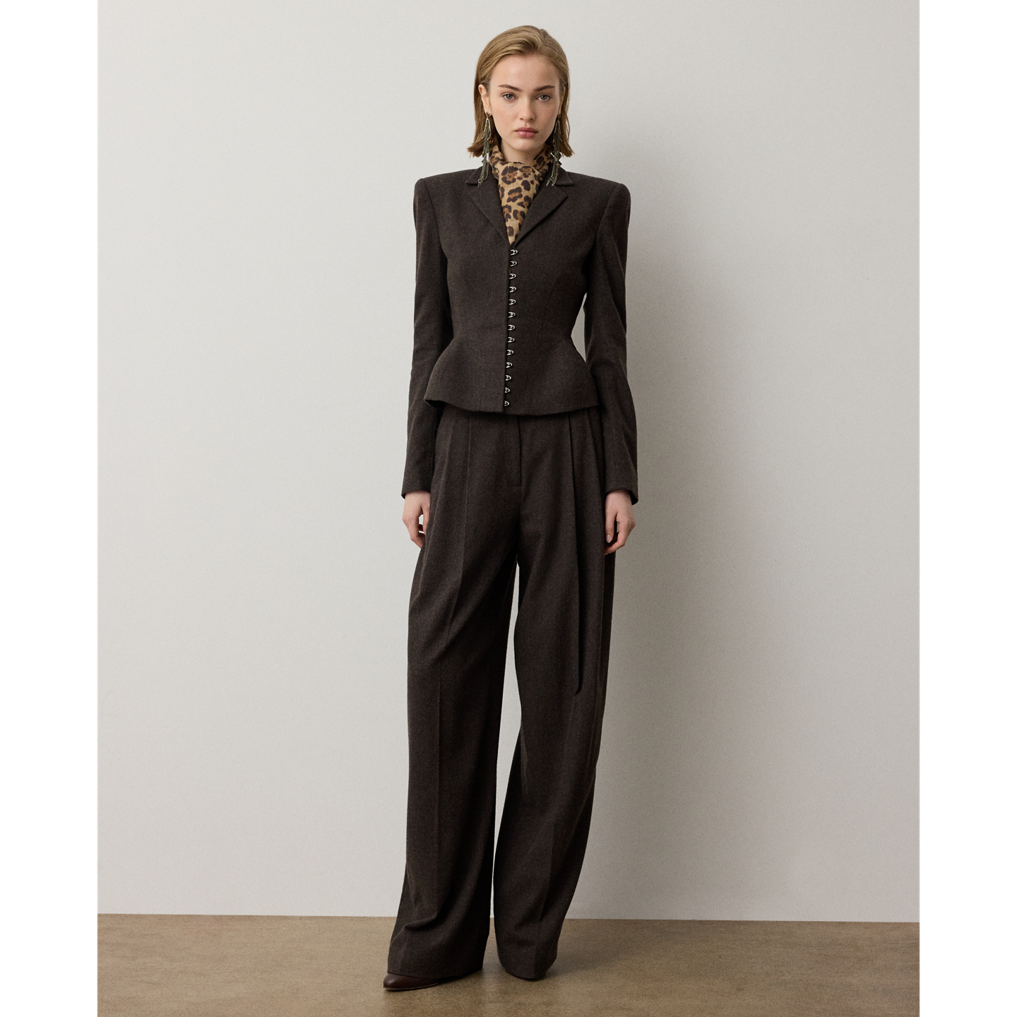 Женские брюки Ralph Lauren Clarice Wool Herringbone, цвет: Серо-коричневый серый меланжевый — фото 4