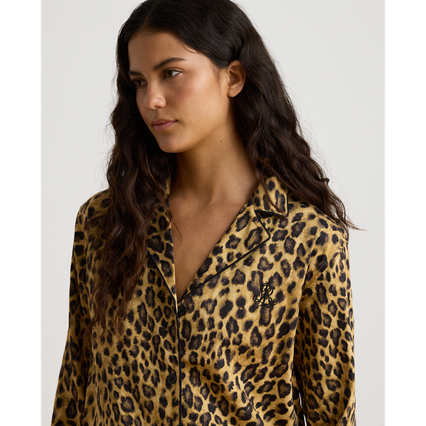 Pijama com boxers em cetineta e leopardo